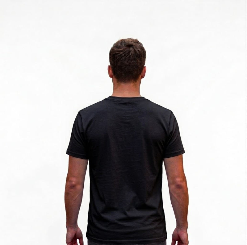 T shirt personnalisable de couleur noire design au dos chrétien
